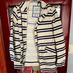 Abercrombie & Fitch raincoat